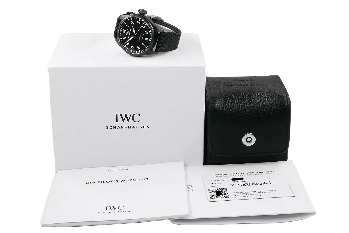 IWC Große Fliegeruhr Big Pilot's Watch 43 Top Gun Keramik IW329801 Ungetragen Full Set