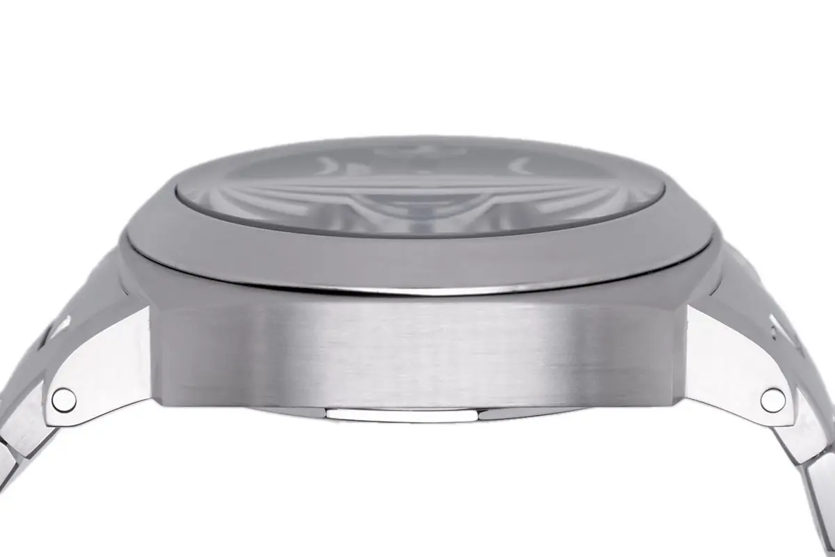 Panerai Luminor Marina stainless steel PAM00299 worn flank