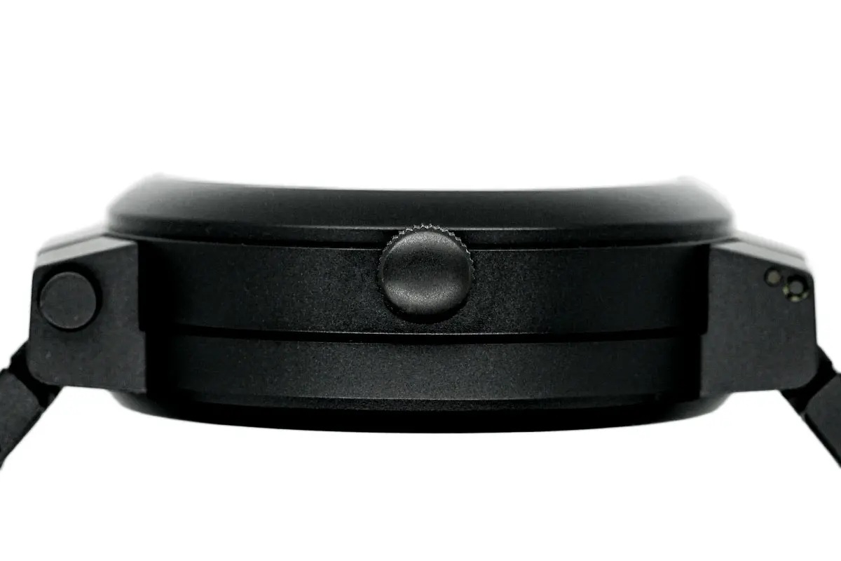 Porsche Design P6520 Krone und Scharnier Detail