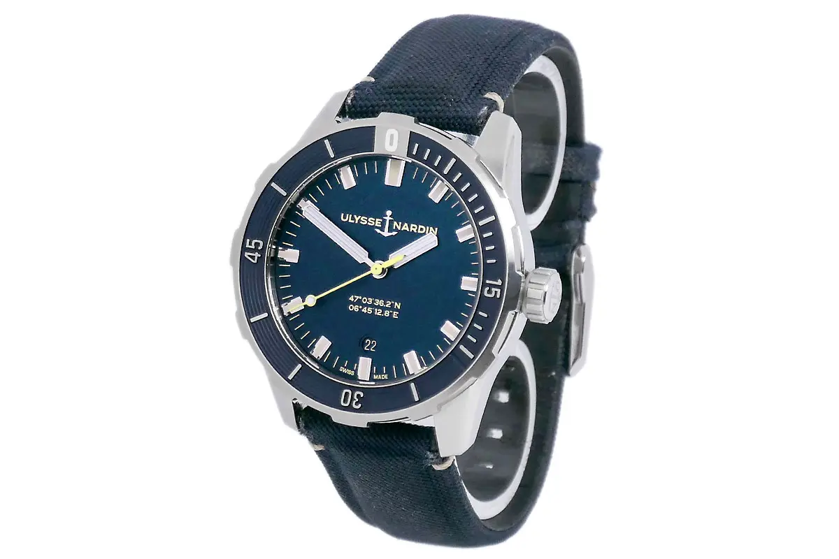 Ulysse Nardin Diver 42mm konkave Lünette rechts 8163-175/93