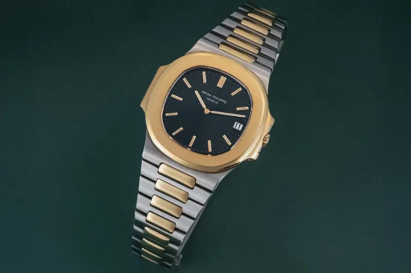 Patek Philippe Nautilus Stahl/Gold Ref. 3700