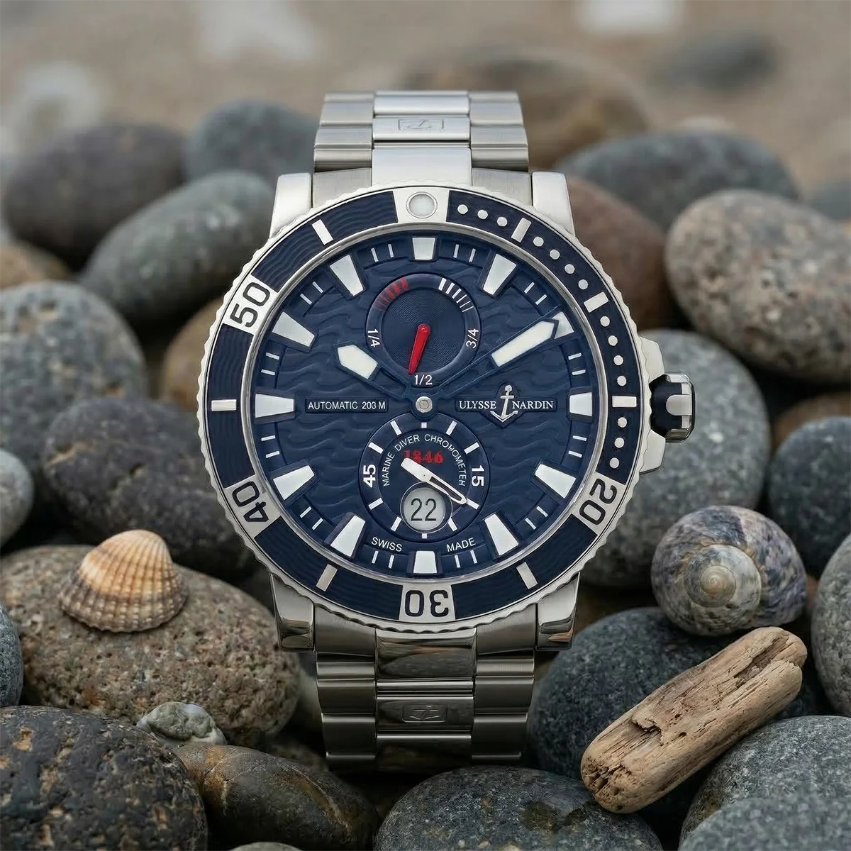Ulysse Nardin Maxi Marine Diver Titan/Stahl blaues Zifferblatt 263-90-7M-93 Getragen Stillleben