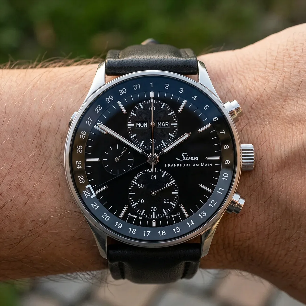 Sinn Frankfurter Finanzplatzuhr Edelstahl 6052.0451 Wristshot